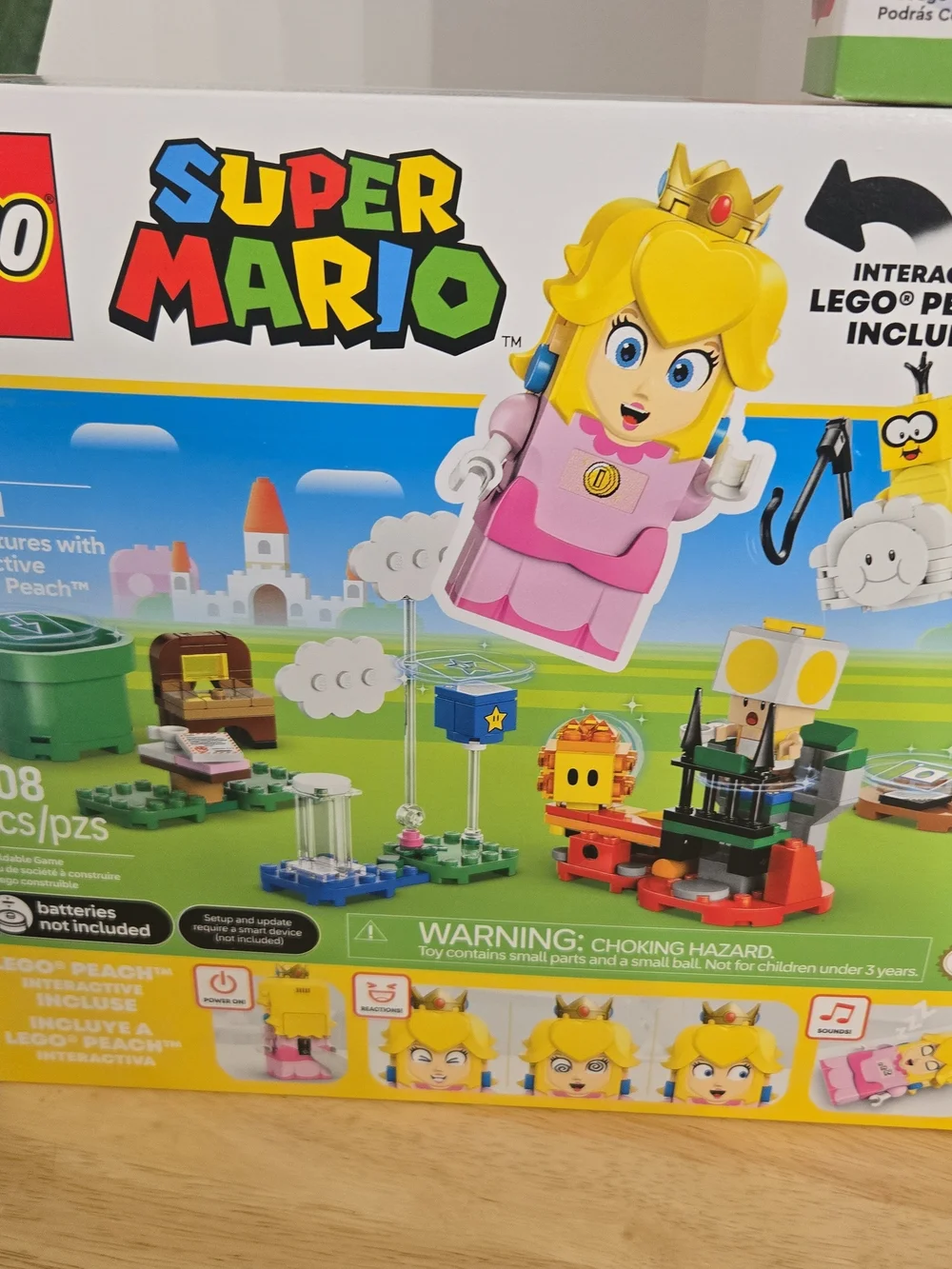 LEGO Super Mario Adventures w/ Interactive Peach & Piranha Plant  & Goombas Shoe